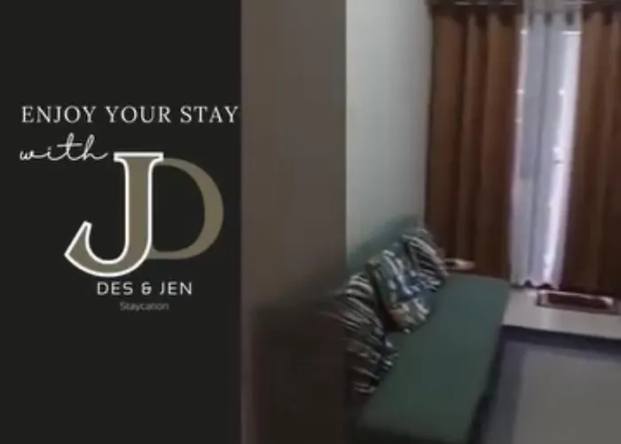 Des & Jen Staycation Hotel cápsula Manila
